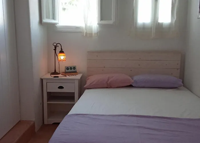 Elva House Apartament *