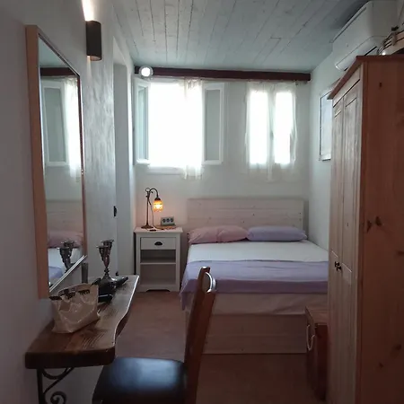 Elva House Apartment Panormos (Tinos)